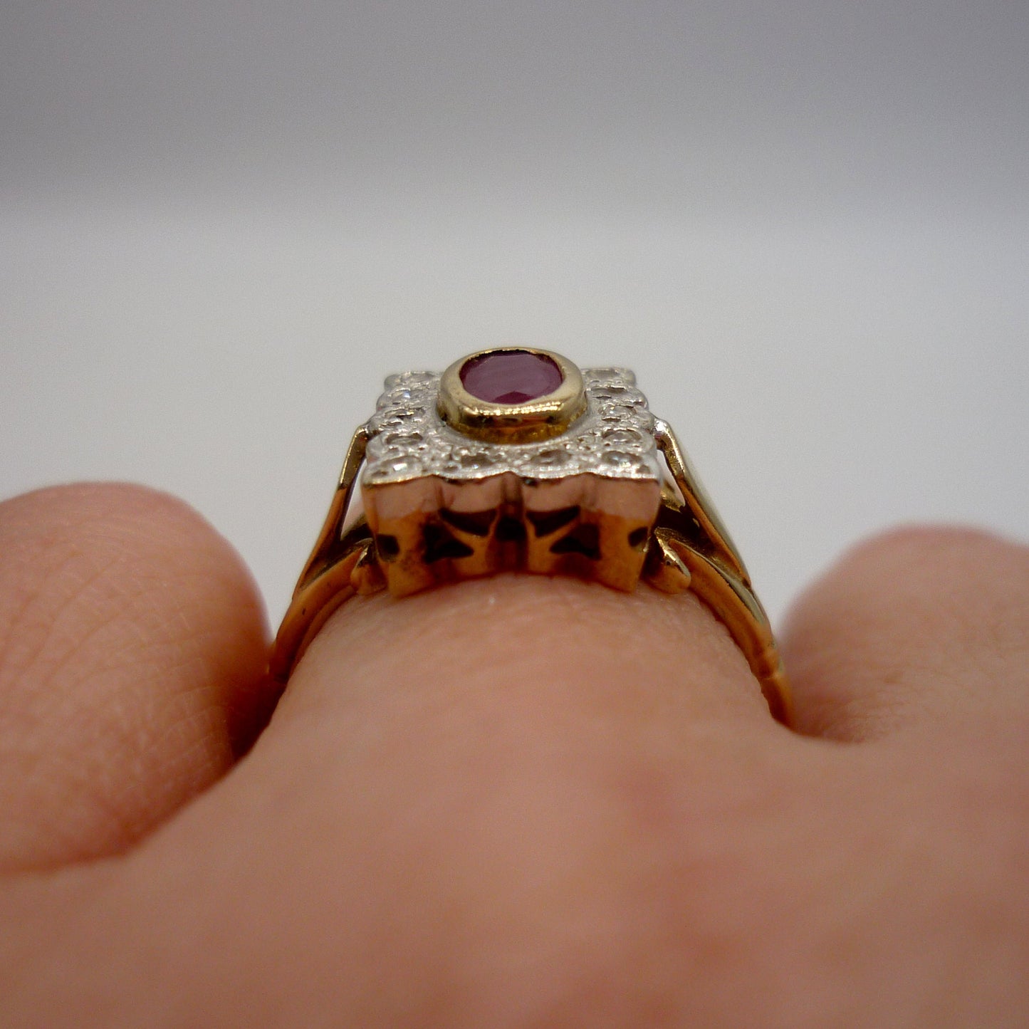 Vintage Art Deco Style Ruby and Diamond Cluster Ring Size 6