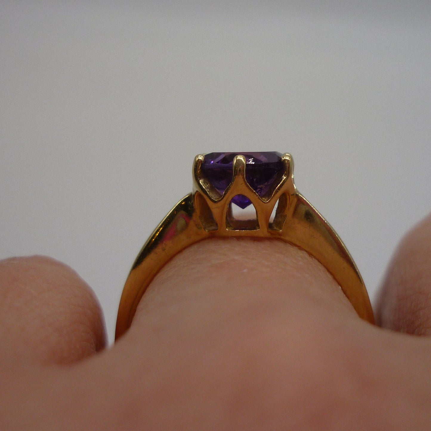 Vintage 14k Yellow Gold Amethyst Solitaire Ring Size 6.5