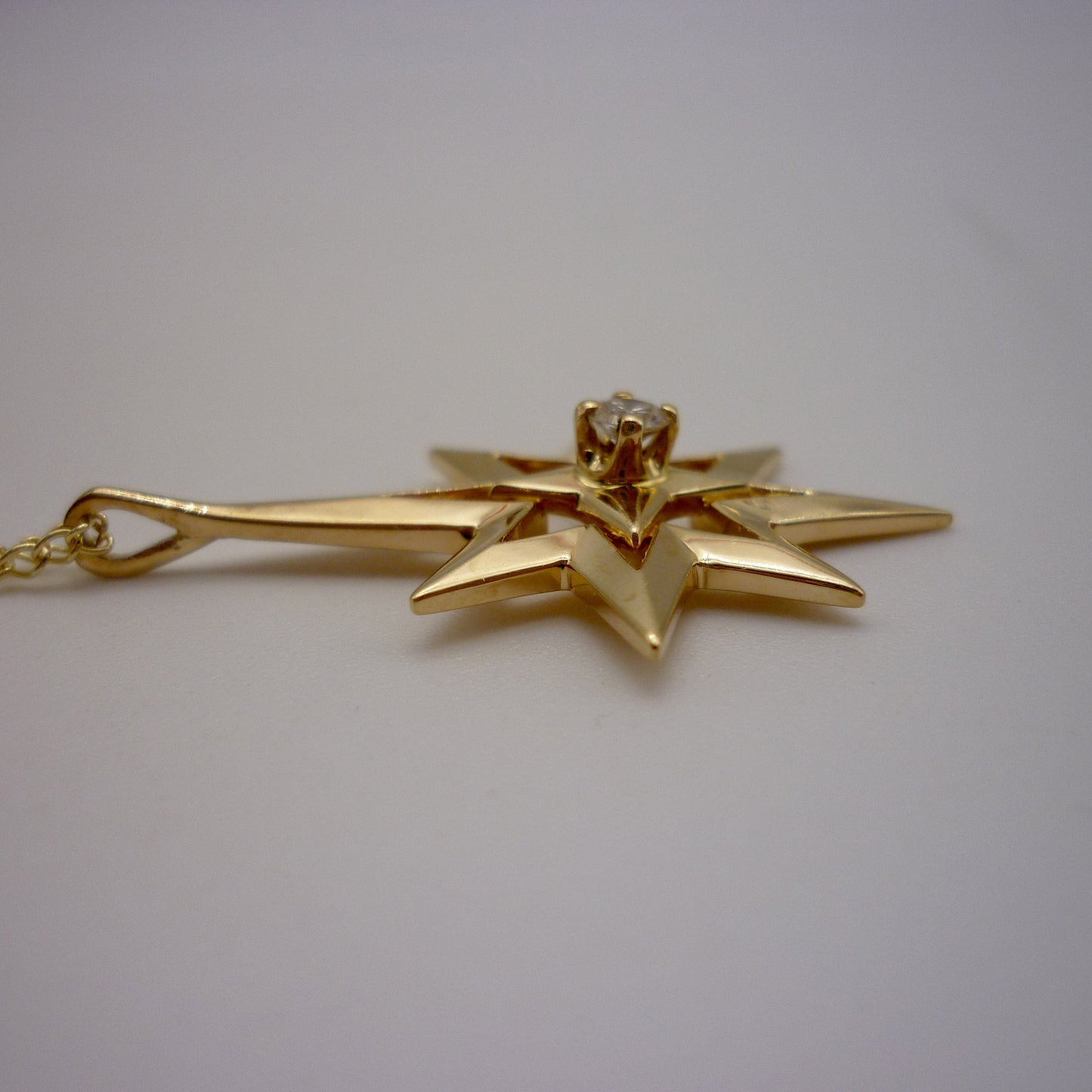 Vintage 14k Gold North Star Necklace, Diamond Polar Star Pendant on Dog Clip Chain