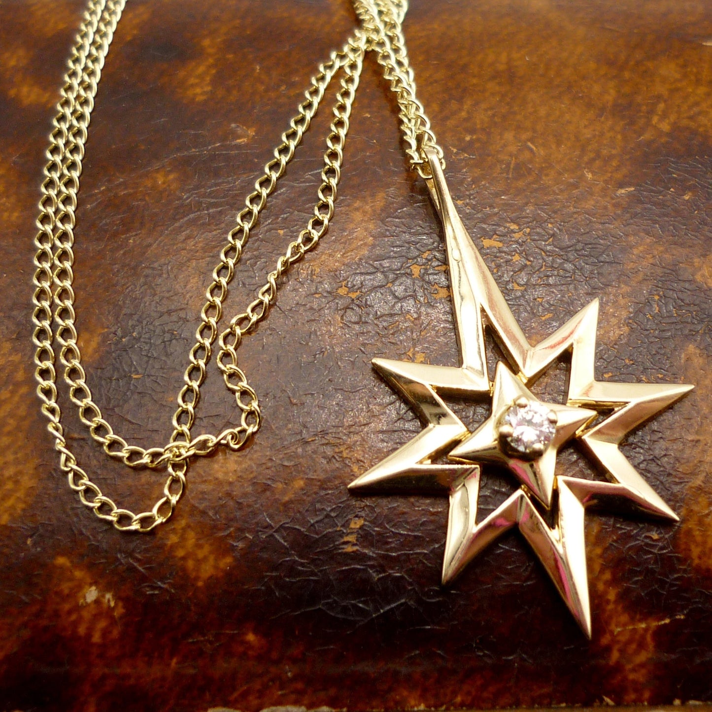 Vintage 14k Gold North Star Necklace, Diamond Polar Star Pendant on Dog Clip Chain
