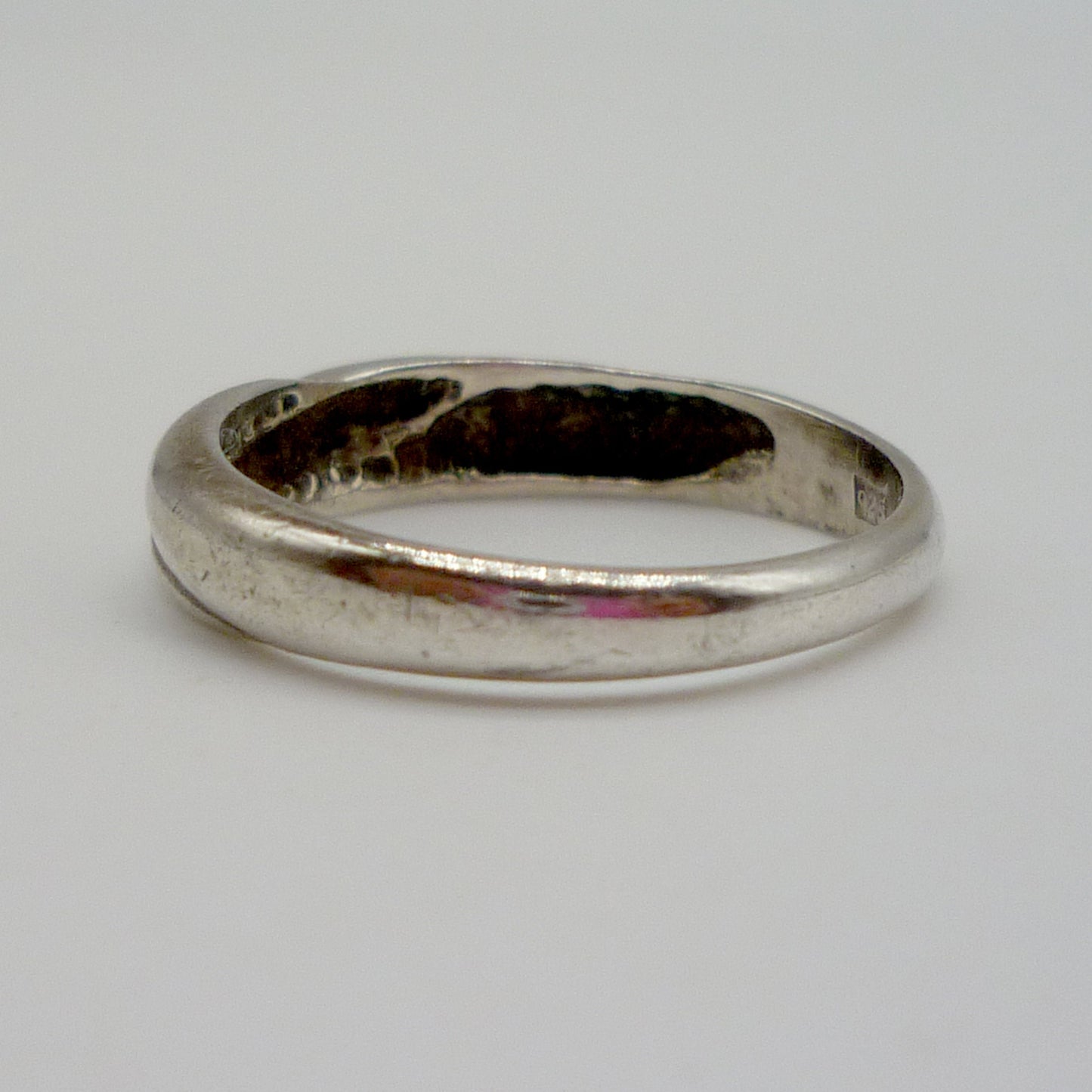 Vintage Sterling Silver Crossover Band Ring Size 7