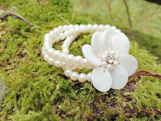 Vintage Faux Pearl Bracelet: MOP Flower, Diamante Bridal Jewelry