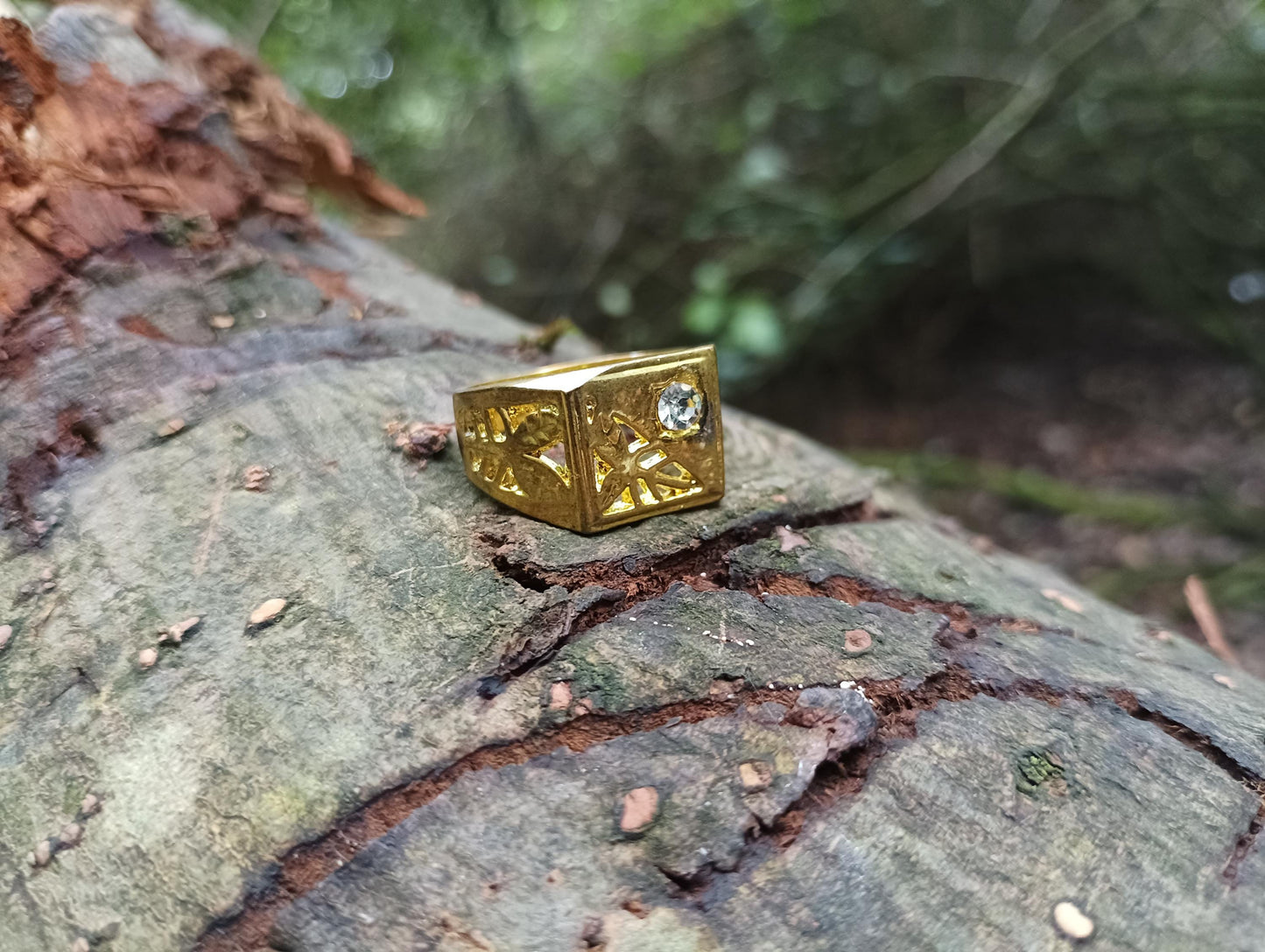 Vintage Gold Plated Signet Ring with Faux Diamond - Size 9