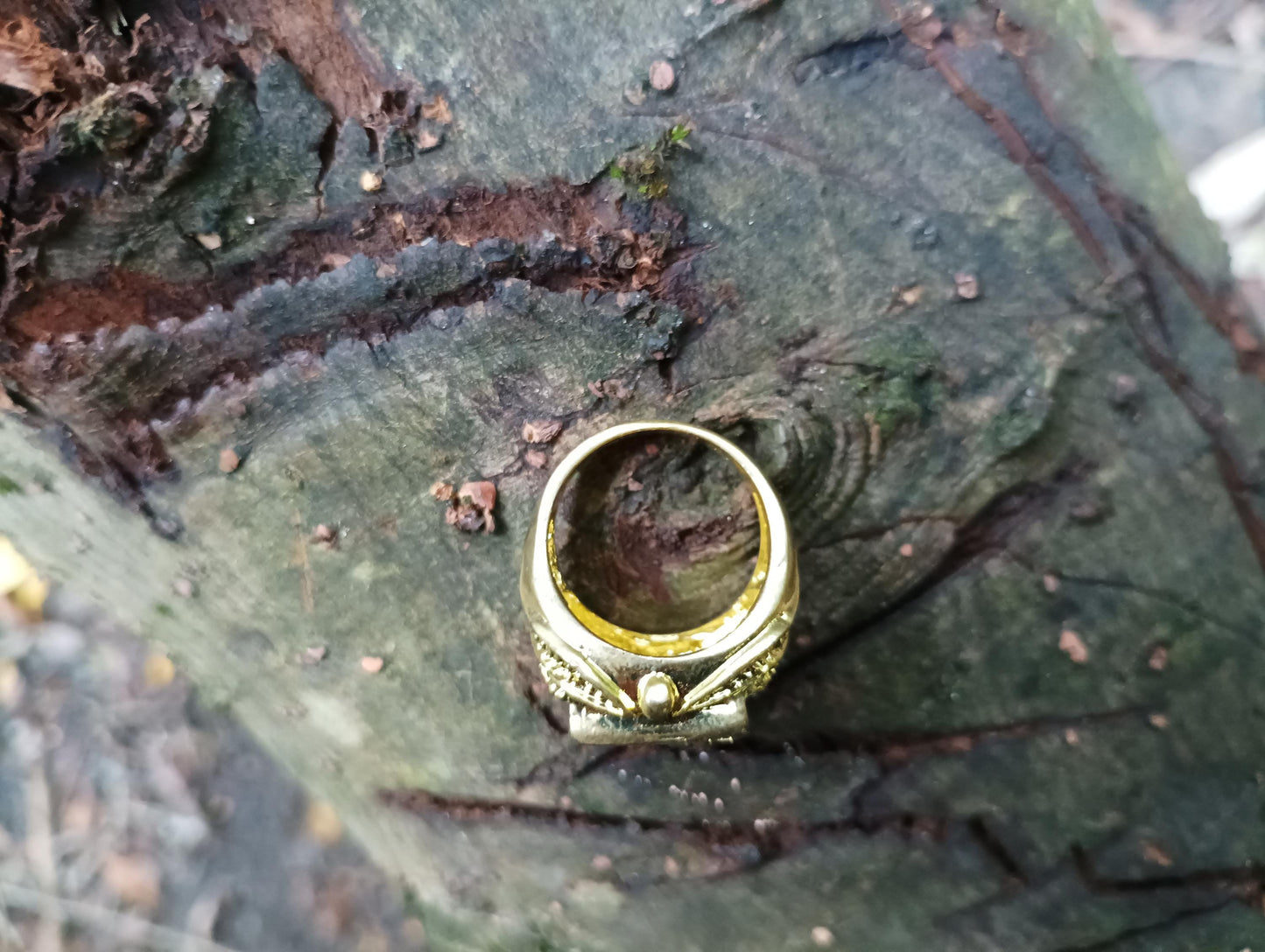 Vintage Gold Plated Signet Ring: Faux Diamond Statement Jewelry, Size 7
