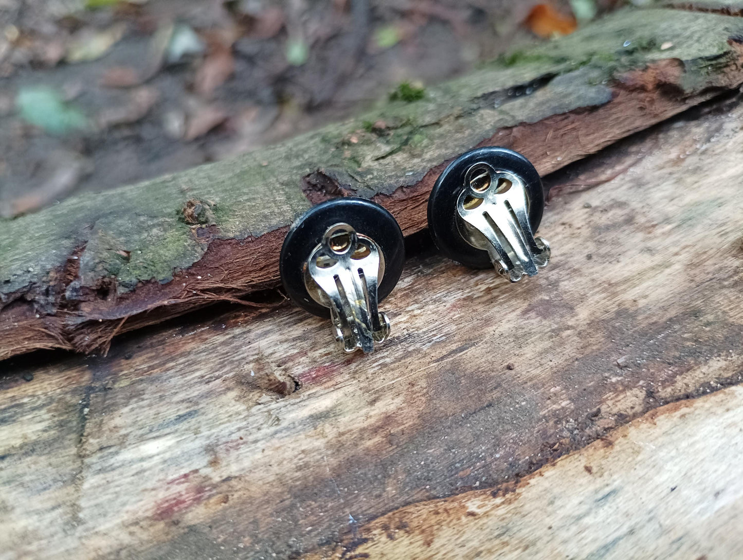 Vintage 80s Black Plastic Clip On Earrings: Retro Minimalist Jewelry