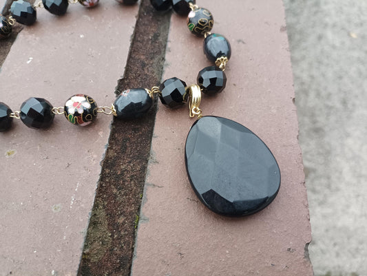 Vintage Black Stone Pendant Necklace: 1990s Beaded Costume Jewelry