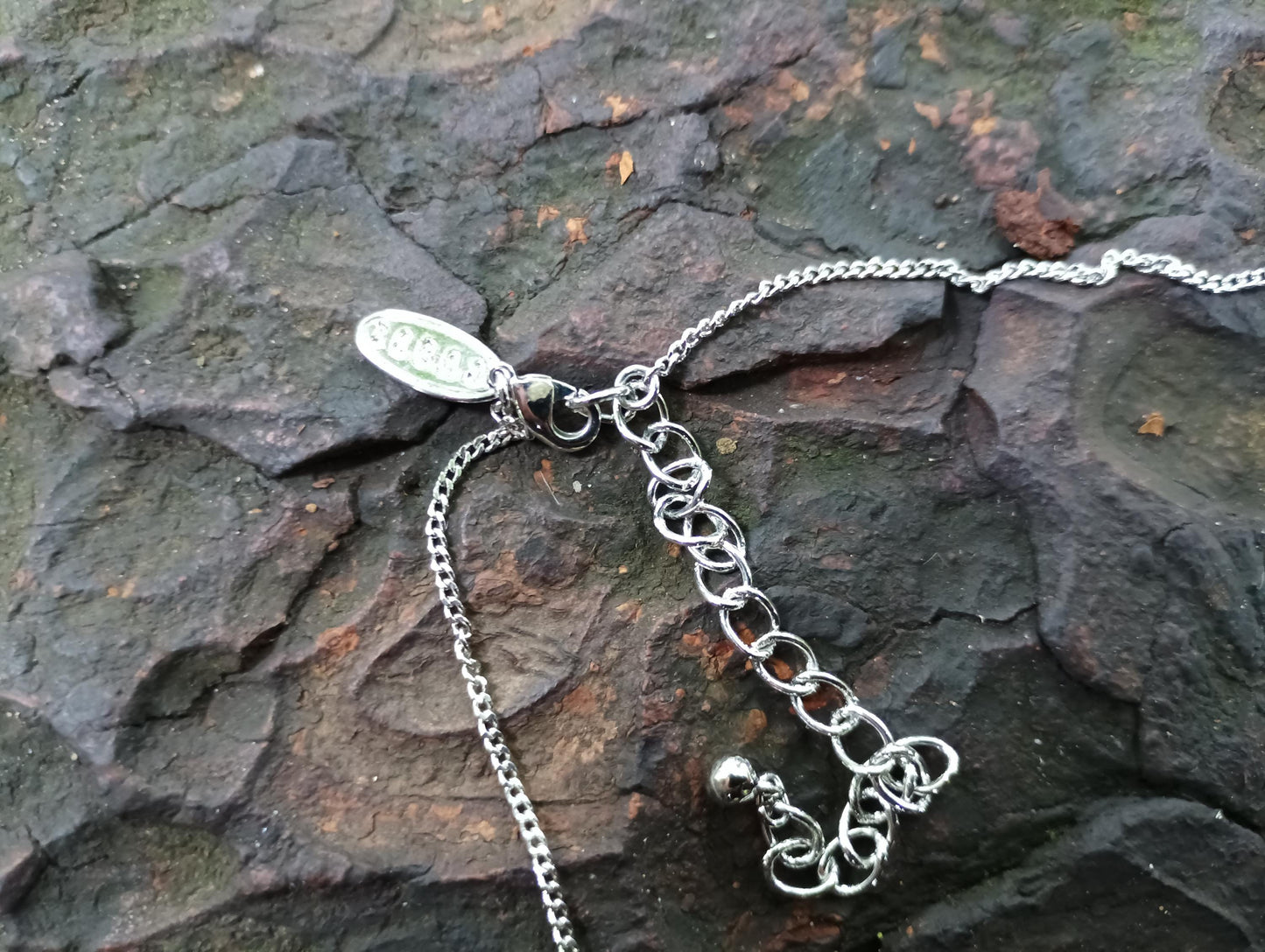 Vintage Silver Plated Diamante Bow Necklace: Black Glass Pendant, Gothic Fashion