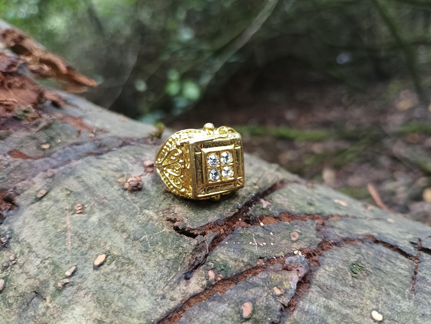 Vintage Gold Plated Signet Ring: Faux Diamond Statement Jewelry, Size 7