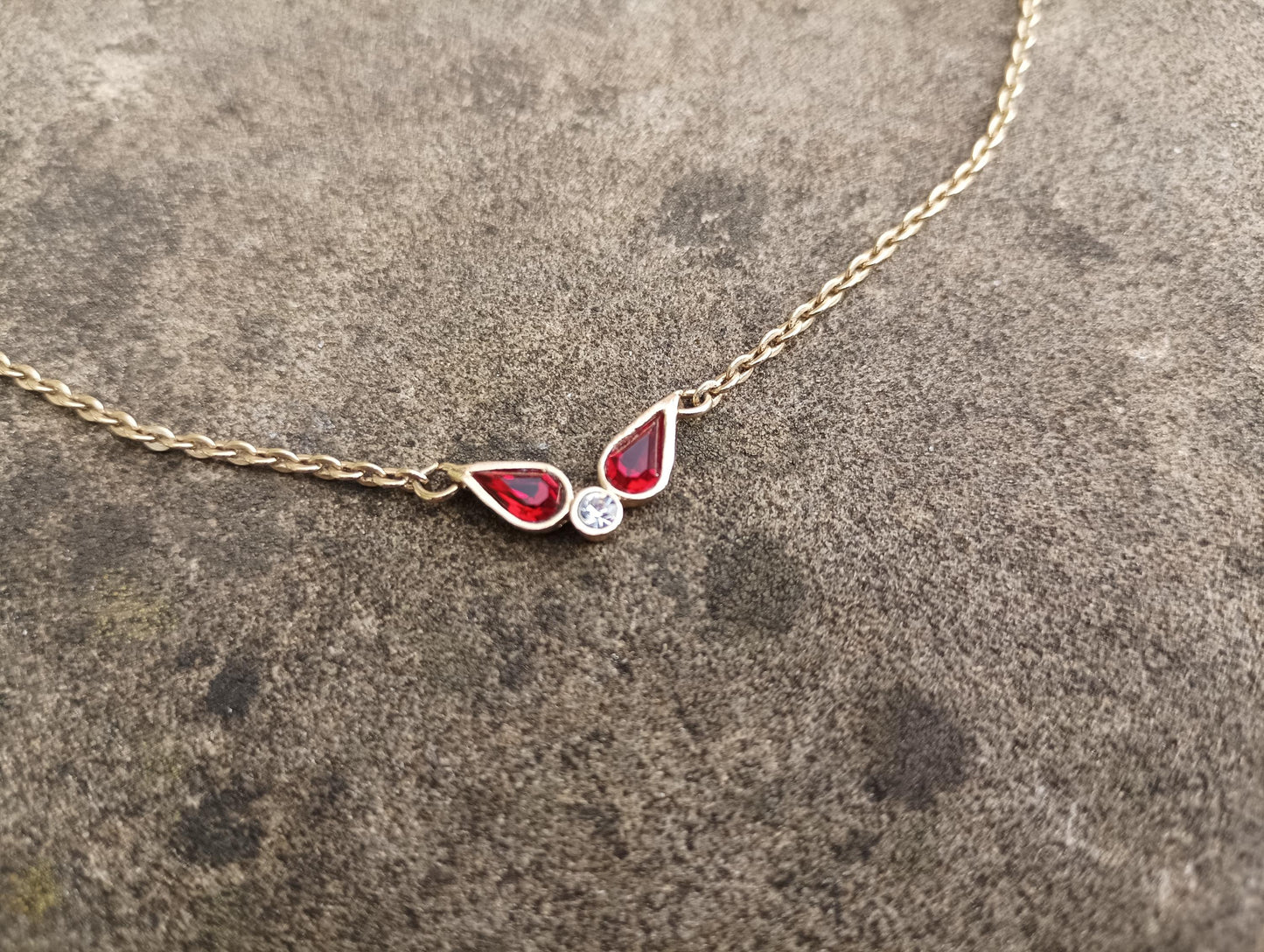 Vintage Avon Gold Plated Necklace: Red & White Stone Pendant