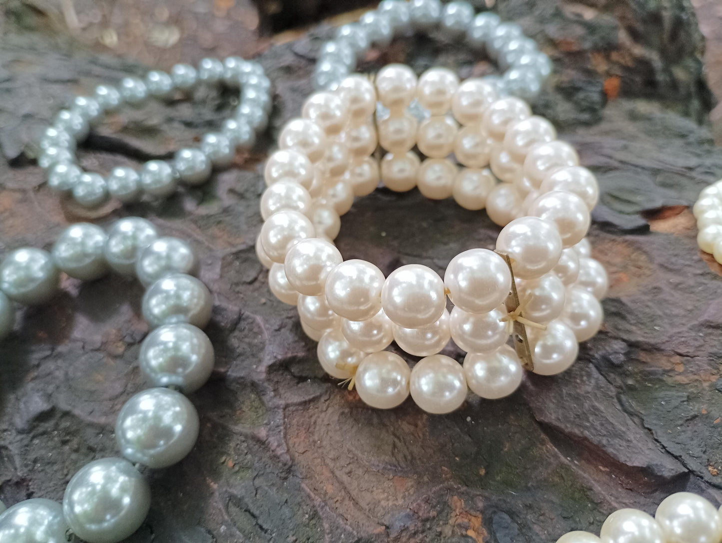 Vintage Faux Pearl Bracelet Bundle: Elasticated Beaded Jewelry