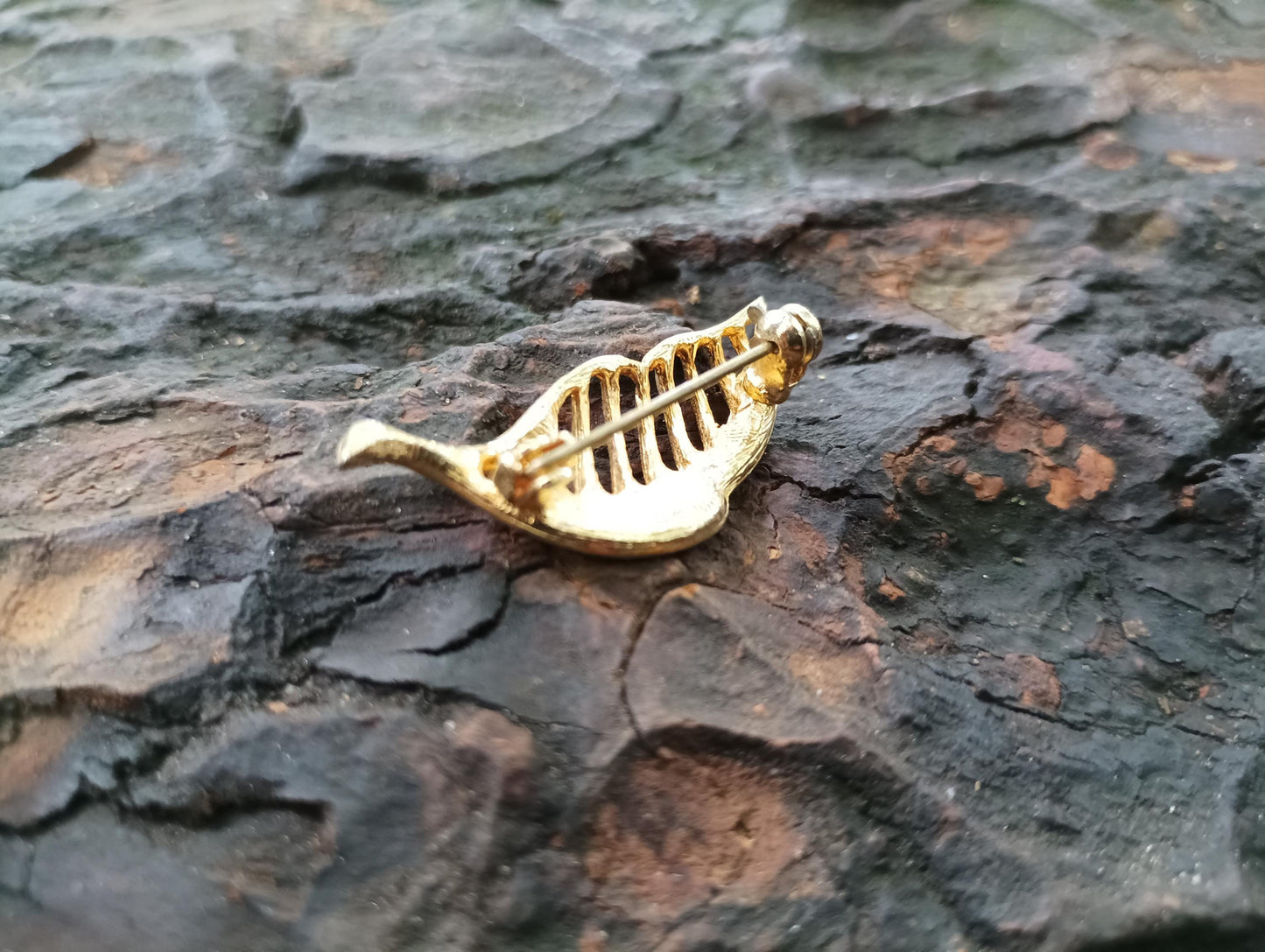 Vintage Gold Plated Filigree Leaf Brooch - 1980s Nature Pin