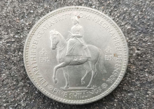 1953 Queen Elizabeth II Coronation Five Shilling Coin: British Memorabilia