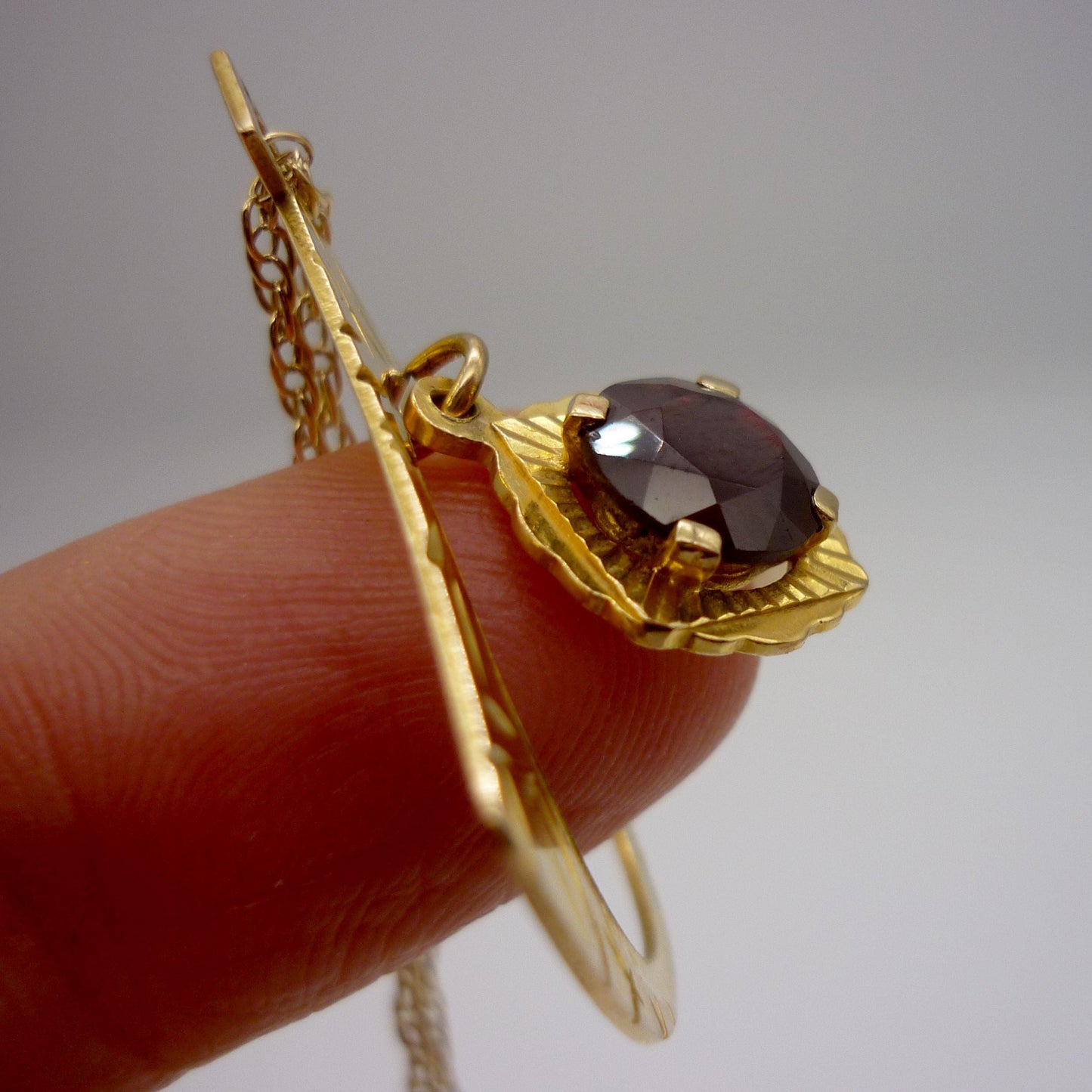 Vintage 1960s Gold Fan Pendant Necklace: Red Spinel, Brody Williams & Sons