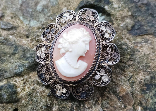 Antique Cameo Brooch Pendant: Edwardian 900 Silver Filigree, Gold Plated Shell