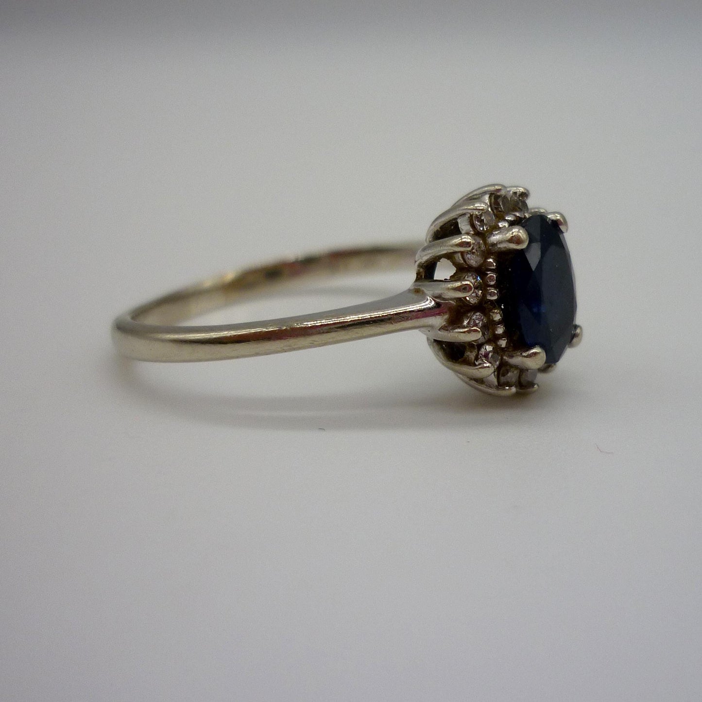 Vintage White Gold Sapphire & Diamond Ring 7.25