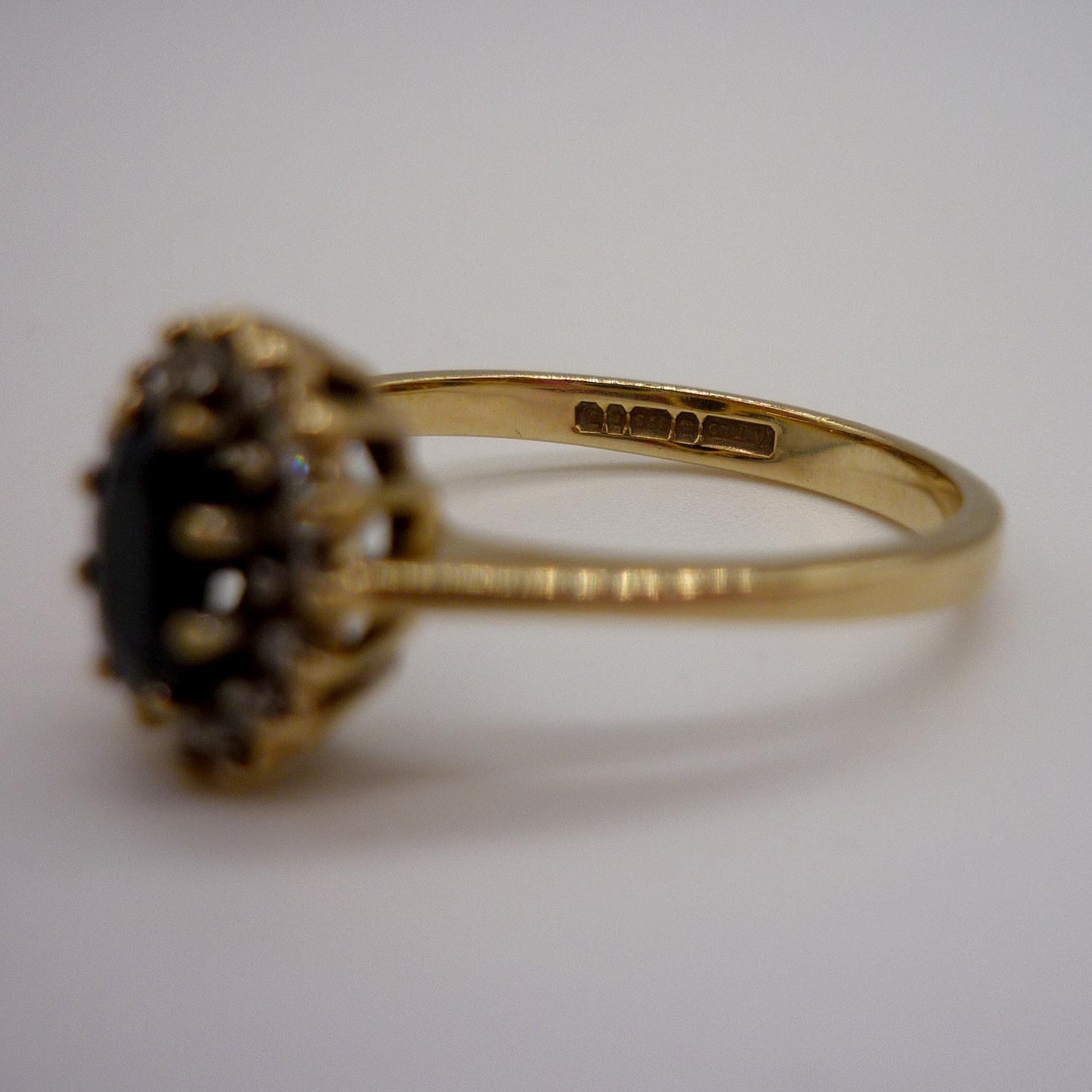 Vintage Sapphire & Diamond Yellow Gold Halo Ring Size 6.25