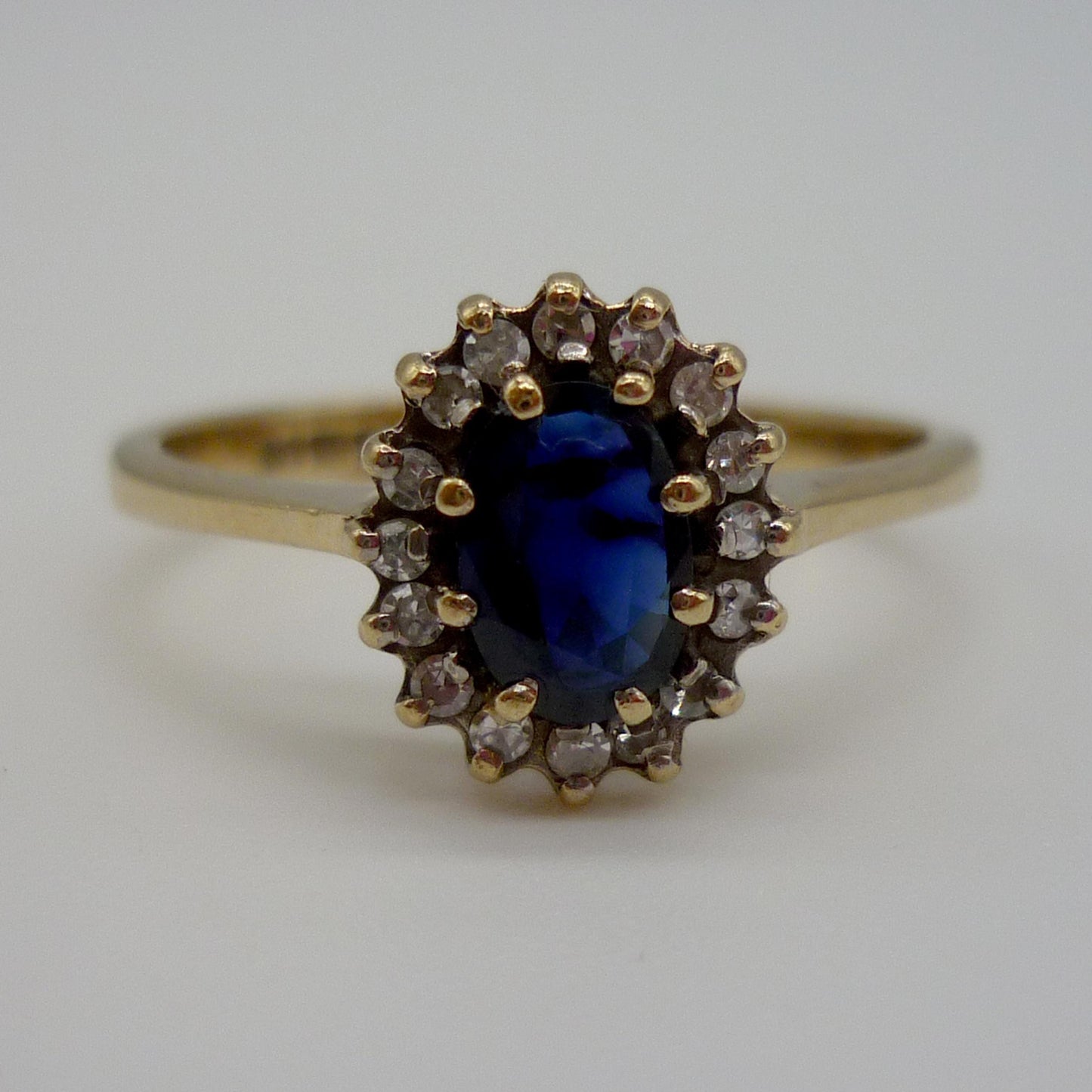 Vintage Sapphire & Diamond Yellow Gold Halo Ring Size 6.25