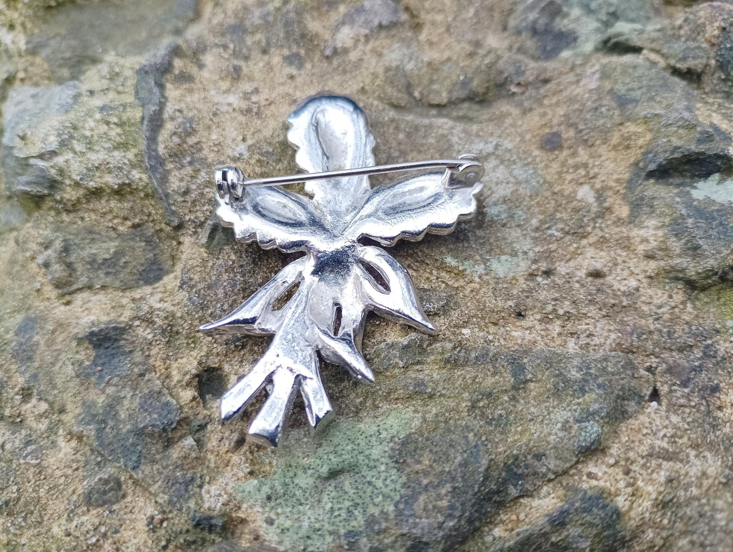 Marcasite  Flower Stem & Bow Brooch