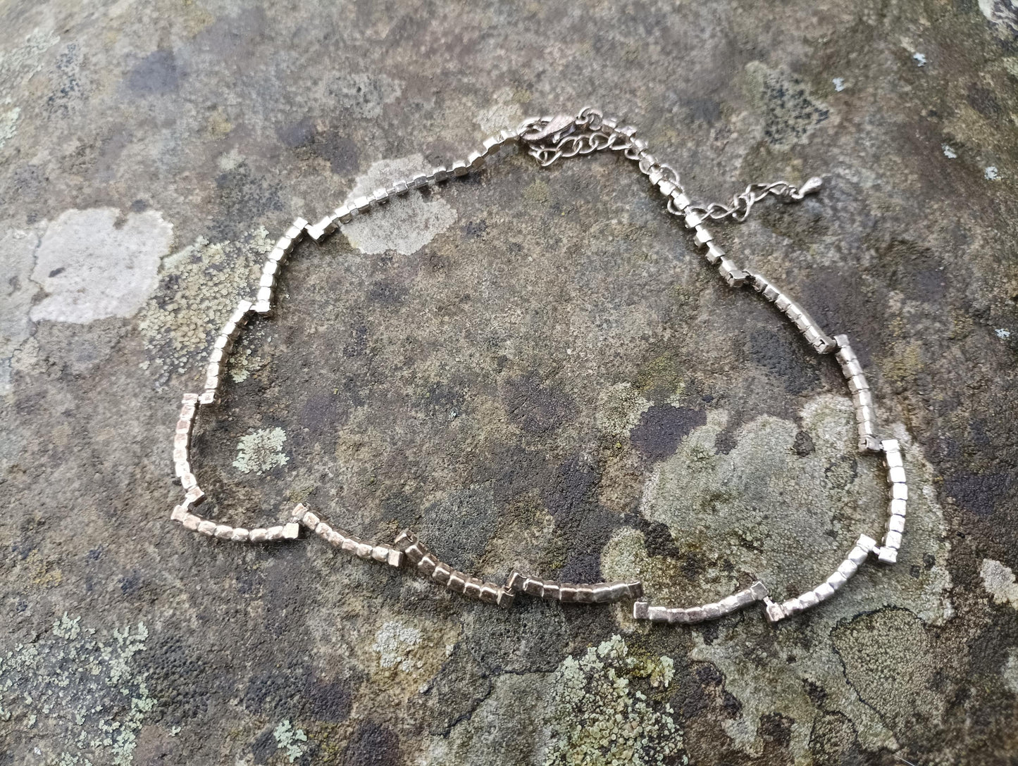 Vintage Diamante Choker: Rhinestone Bling, Retro Fashion