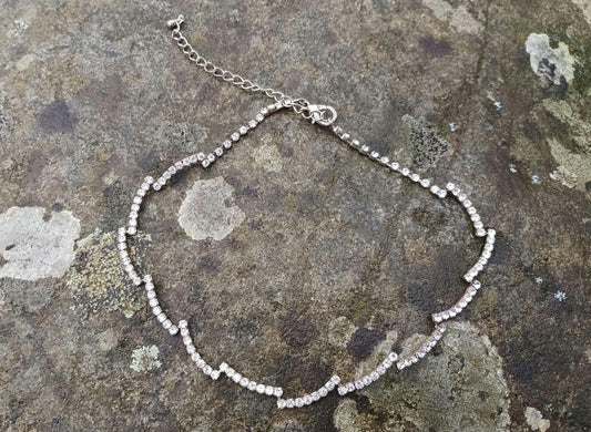 Vintage Diamante Choker: Rhinestone Bling, Retro Fashion