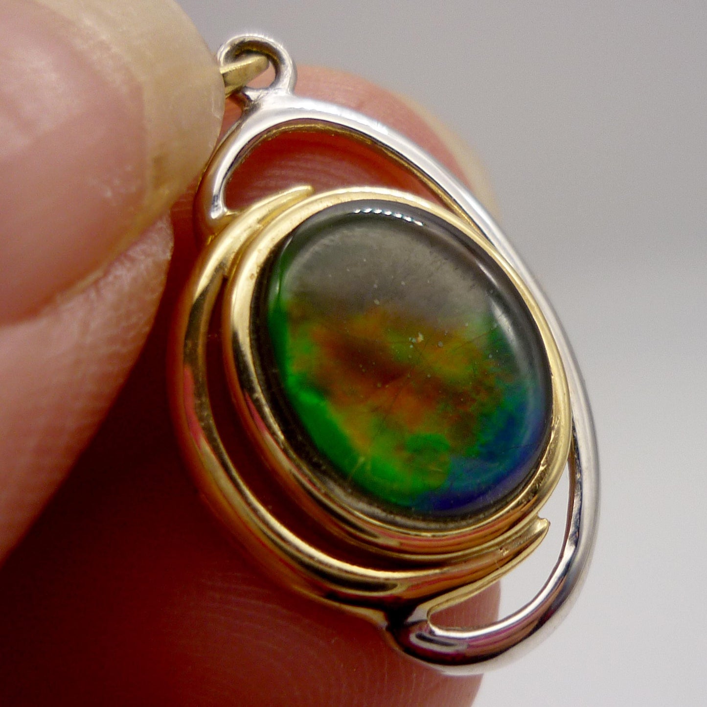 Vintage 14k Ammolite Pendant on Chain, White & Yellow Gold Necklace