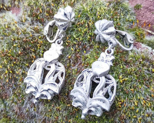 Vintage Art Nouveau Clip On Earrings: Silver Tone Dangle, Botanical Design