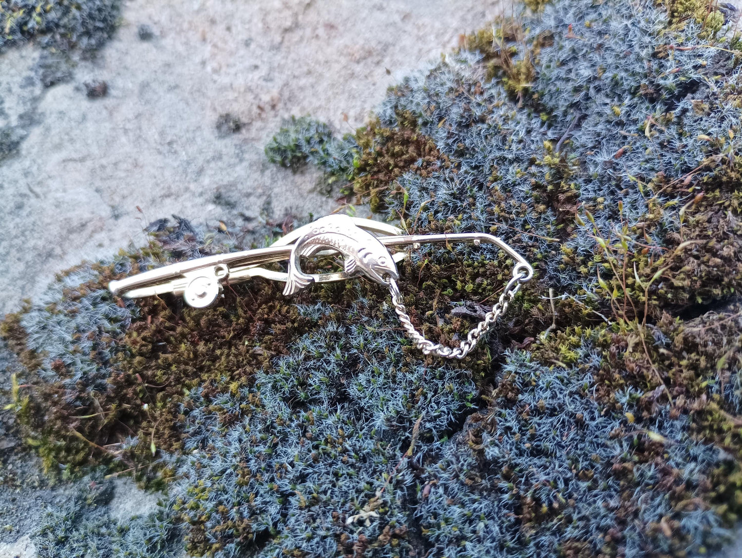 Vintage Stratton Angling Tie Clip: Gold Tone Fishing Jewelry