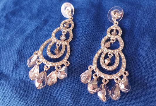 Vintage Rhinestone Dangle Earrings: Silver Tone Crystal Chandelier Jewelry