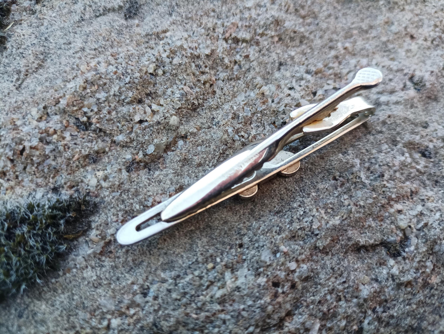 Vintage Stratton Gold Tone Enamel 'Nippy' Car Tie Clip