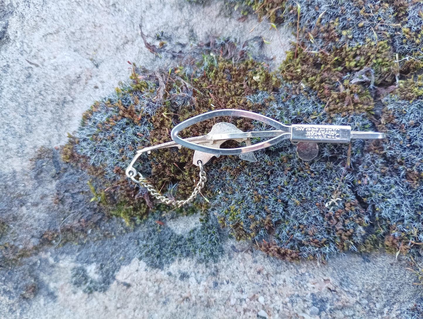 Vintage Stratton Angling Tie Clip: Gold Tone Fishing Jewelry