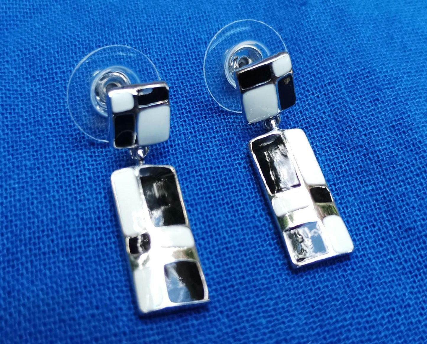 Vintage Black & White Enamel Drop Earrings: 1980s Geometric Jewelry