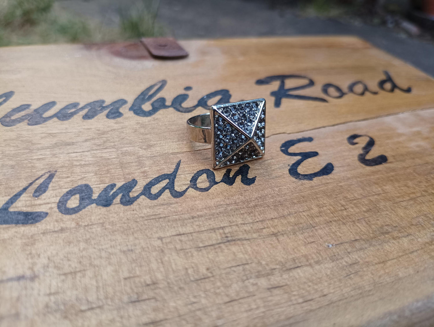 Rhinestone Pyramid Ring: Silver Tone Diamante Cluster, US Size 6.25