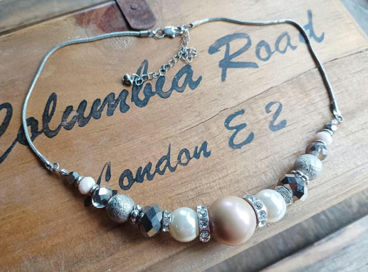 1990s Pearl Beaded Choker: Silver Tone Chain, Diamante Costume