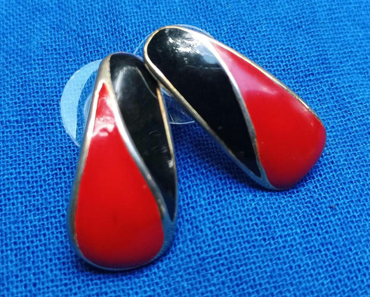 Vintage Red & Black Enamel Earrings: 1980s Retro Costume Jewelry