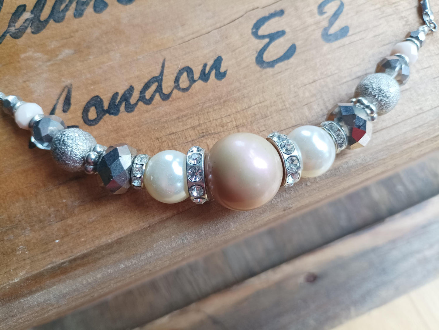 1990s Pearl Beaded Choker: Silver Tone Chain, Diamante Costume