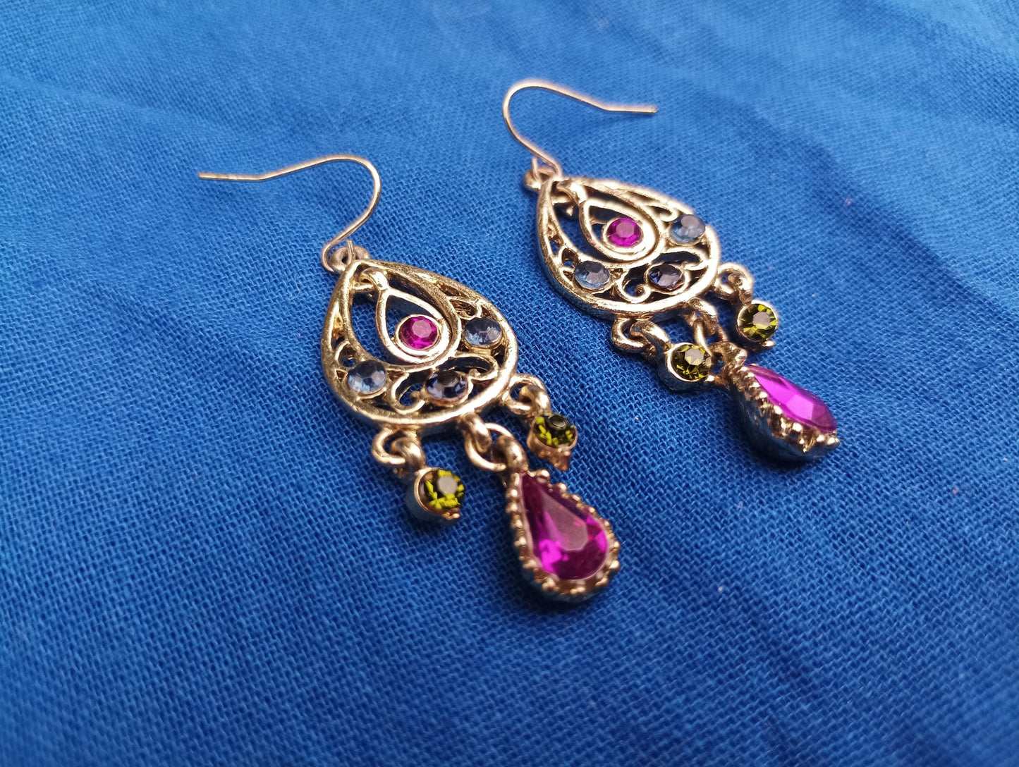 Vintage Gold Tone Chandelier Earrings: Bohemian Rhinestone Dangle