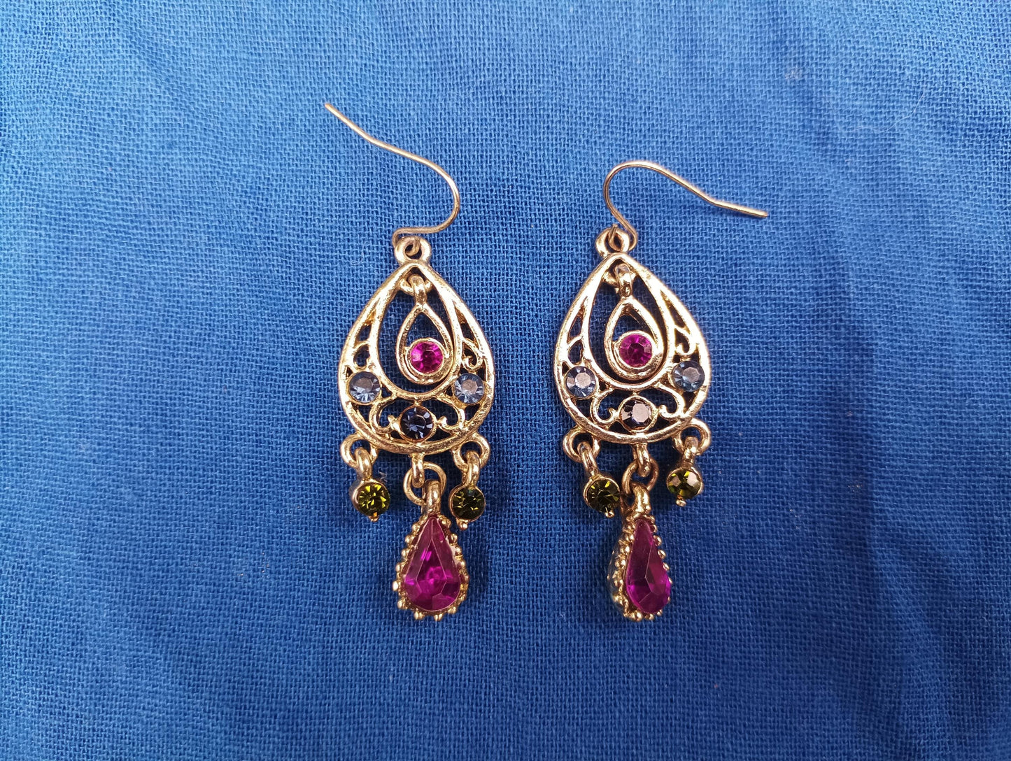Vintage Gold Tone Chandelier Earrings: Bohemian Rhinestone Dangle