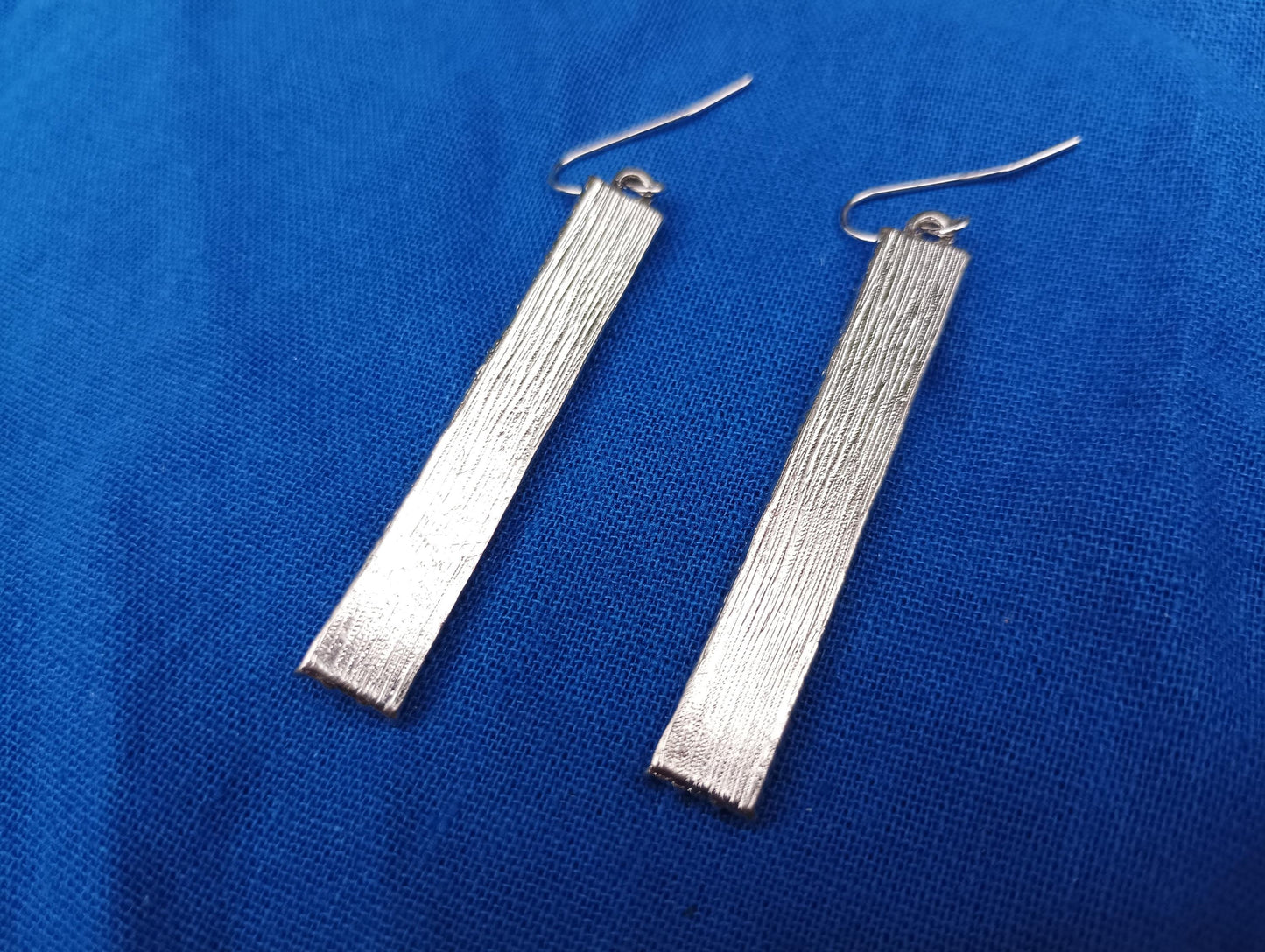 Vintage Rhinestone Dangle Earrings: Silver Tone Diamante Costume Jewelry