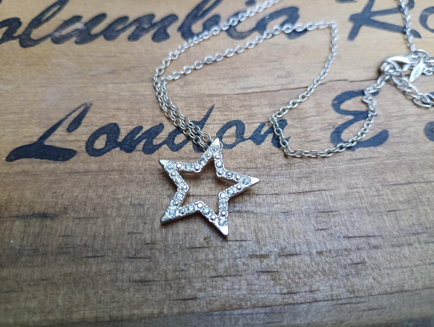 Vintage Avon Star Choker: Silver Plated Celestial Necklace