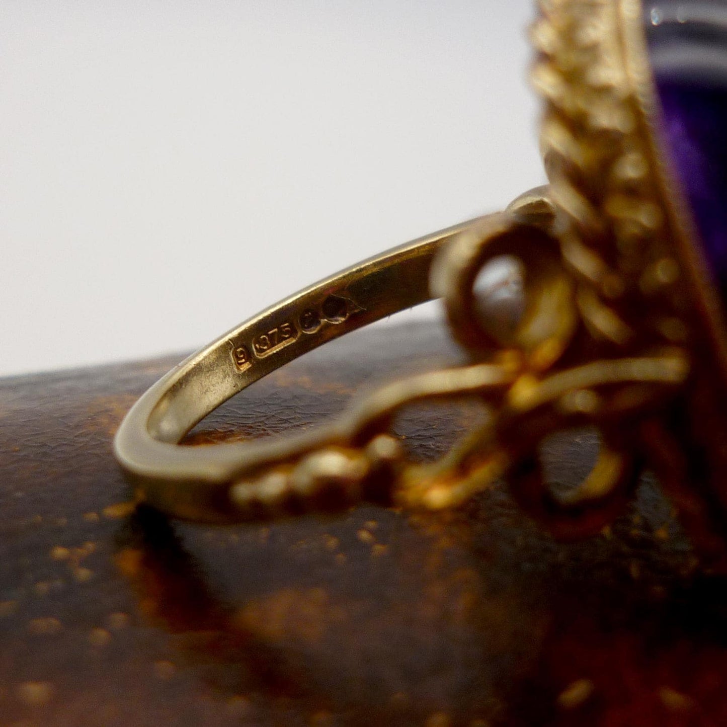 Victorian Revival Amethyst Cabochon Ring: 9k Gold Diamond Star, Size 5.75