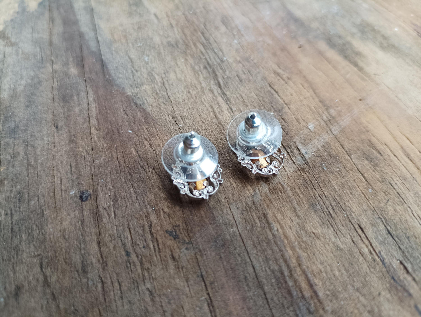 Vintage Silver Plated Sapphire Stud Earrings: Elegant Oval Rhinestone Jewellery