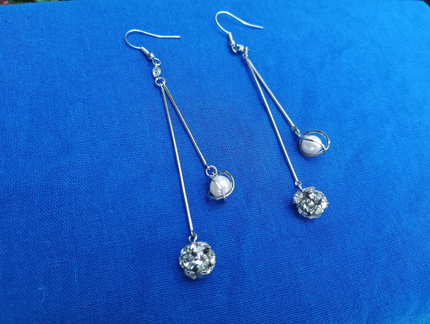 Vintage Diamante & Faux Pearl Drop Earrings: Retro Bar Style