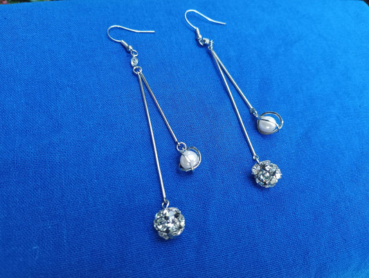 Vintage Diamante & Faux Pearl Drop Earrings: Retro Bar Style