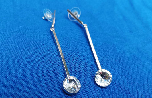 Vintage Rhinestone Dangle Earrings: Silver Tone Diamante Bar Drop