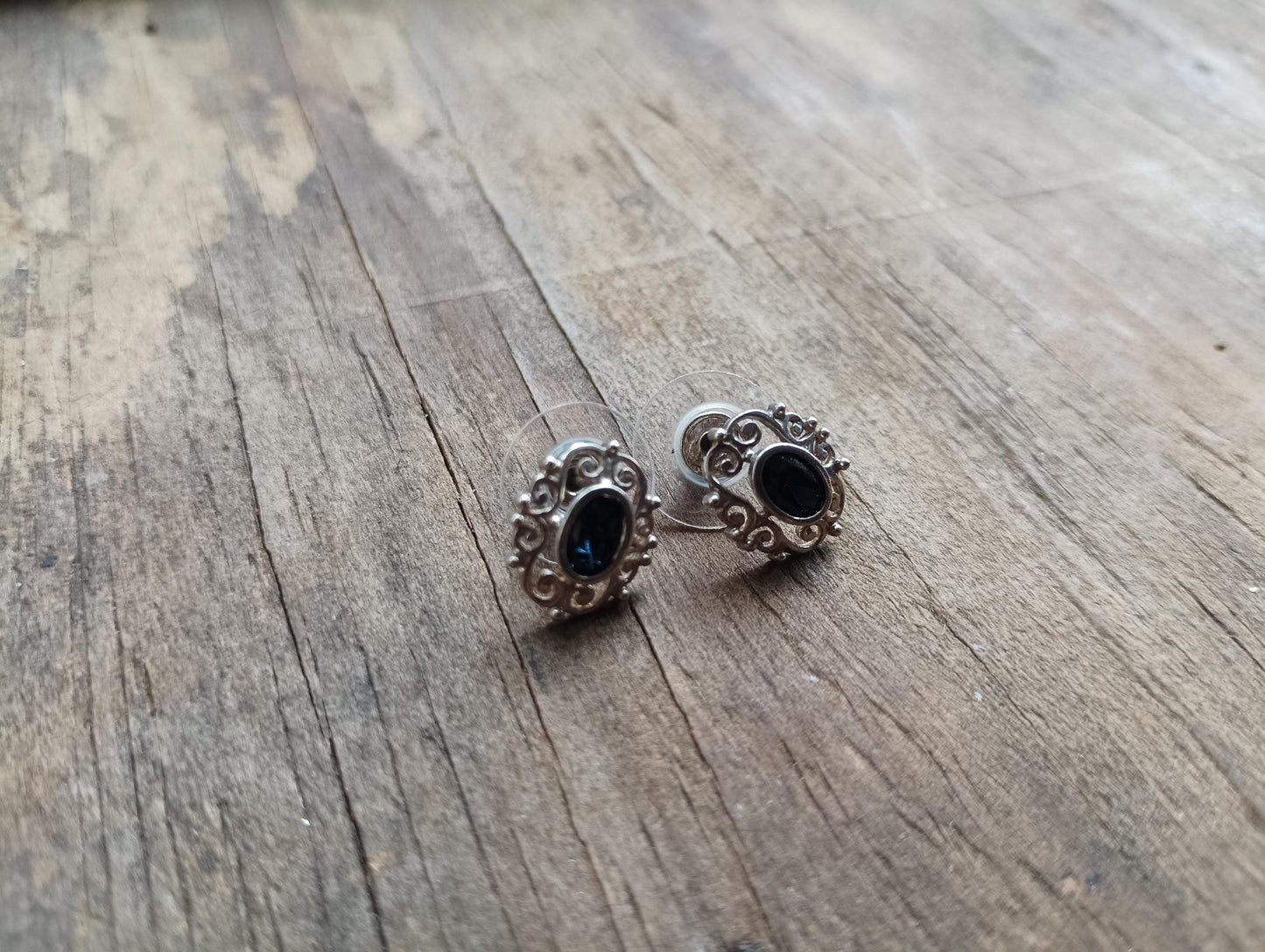 Vintage Silver Plated Sapphire Stud Earrings: Elegant Oval Rhinestone Jewellery