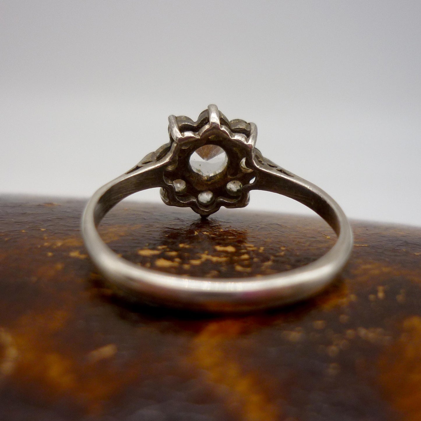 Vintage Silver & Clear Quartz Flower Ring Size 5.25