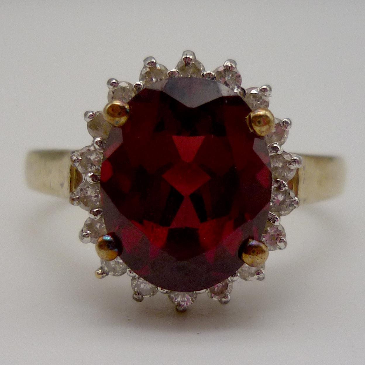 Vintage 9k Gold Garnet & Diamond Halo Ring Size 6