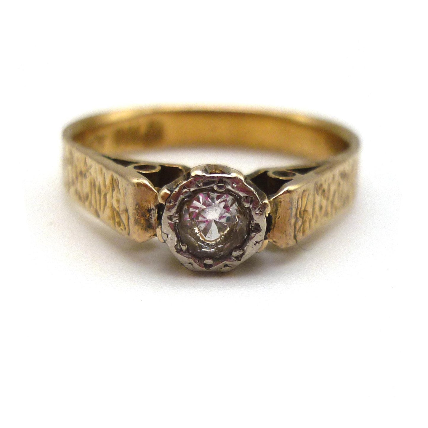 White Quartz Solitaire Ring, 9k Gold & Palladium Band Size 7