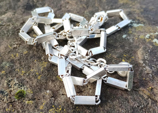 Vintage Long Chunky Silver Tone Rectangular Bar Chain Necklace