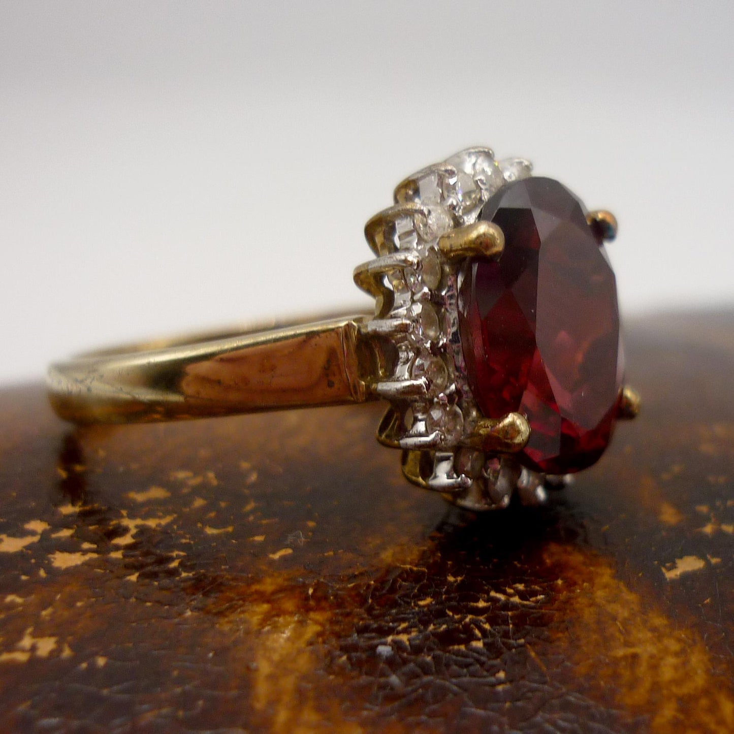 Vintage 9k Gold Garnet & Diamond Halo Ring Size 6